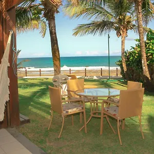 bangal-beira-mar-beach-class-resort-muro-alto.portodegalinhashotels.com/